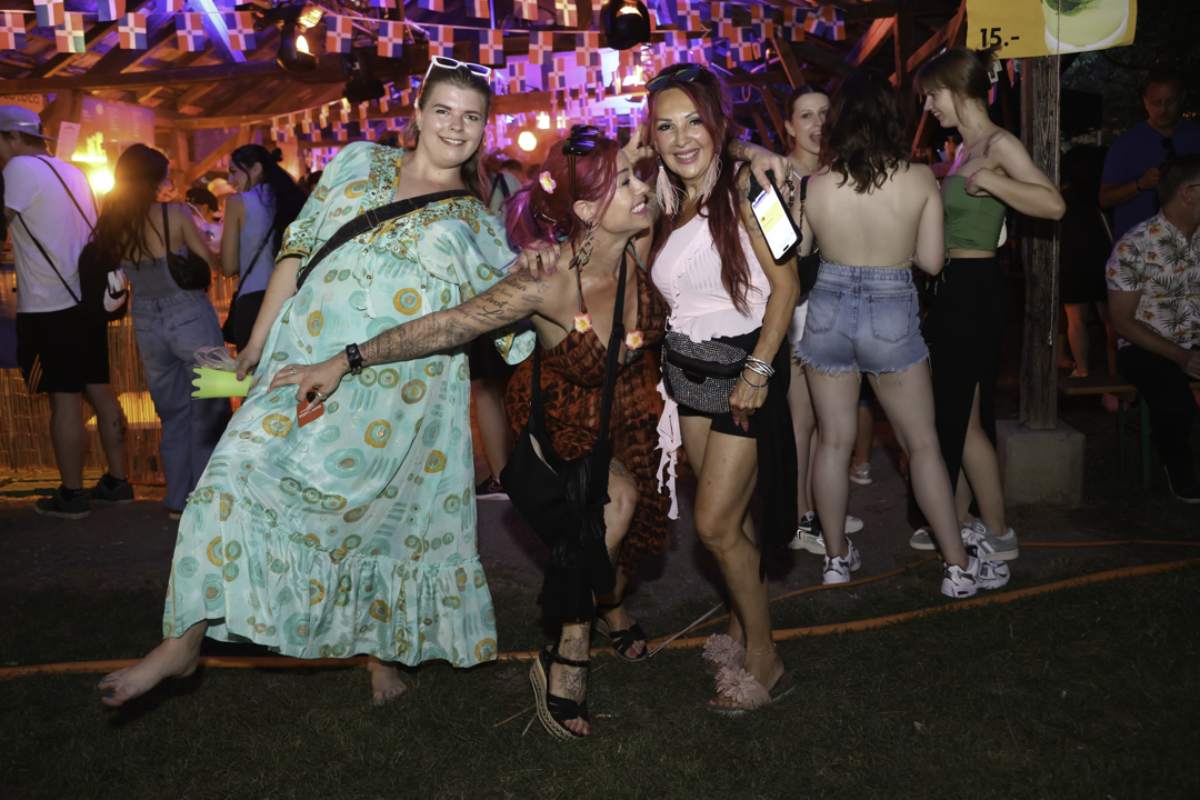 images/galleries/726/IMG_5723.png