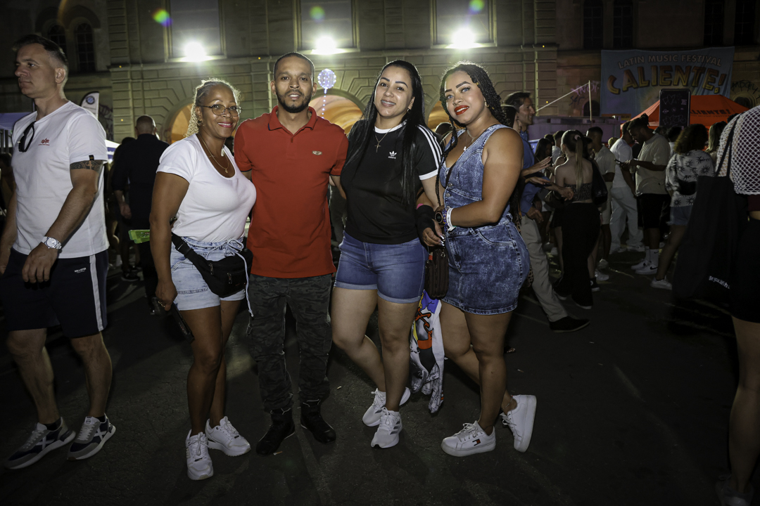 images/galleries/728/caliente-73.jpg