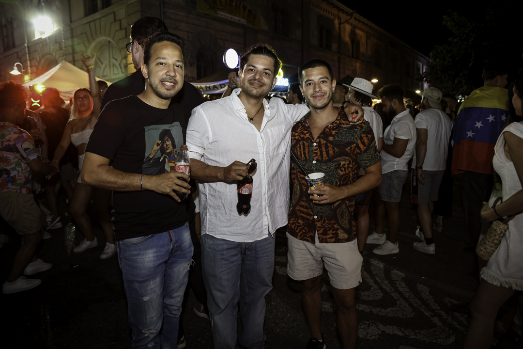 images/galleries/729/caliente-124.jpg