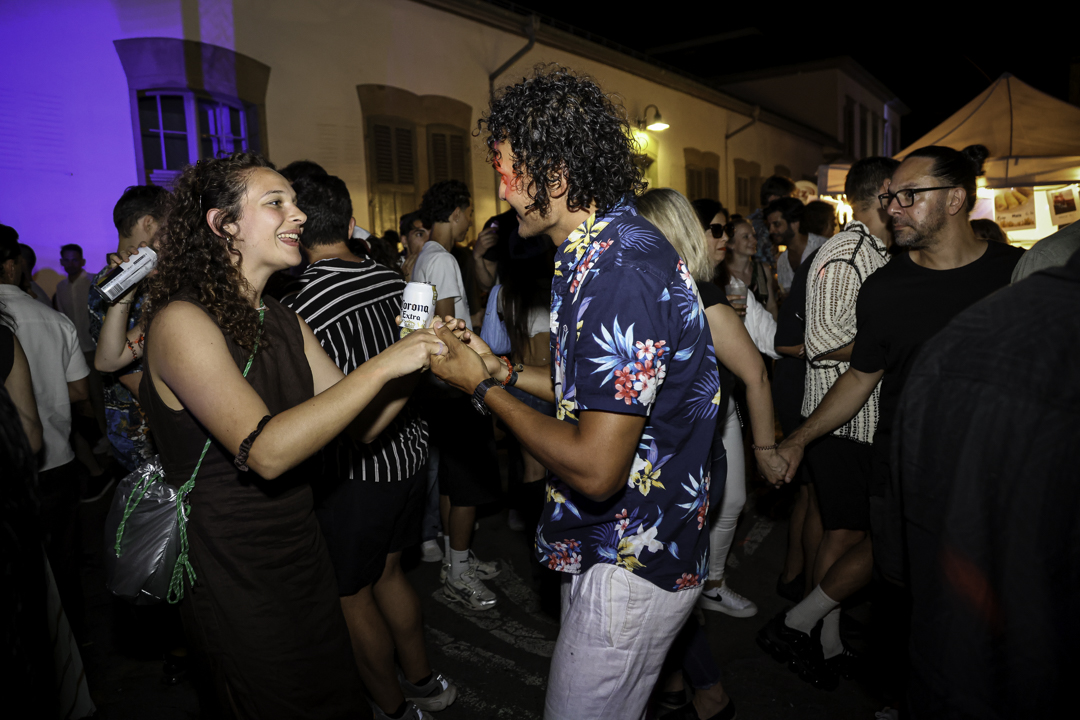 images/galleries/729/caliente-141.jpg