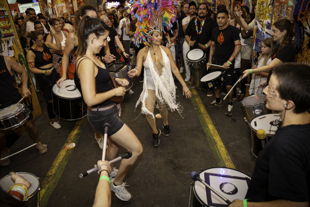 images/galleries/729/caliente-182.jpg