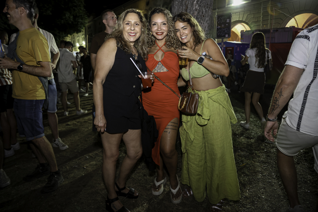 images/galleries/729/caliente-188.jpg